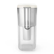 Vannfilter kanne med hvitt lokk